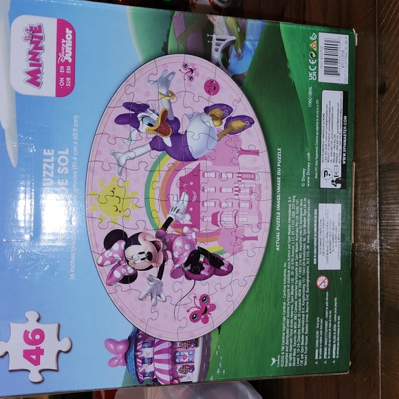 46pc Disney Junior Minnie Mouse & Daisy Duck Floor puzzle - Picture 2 of 7